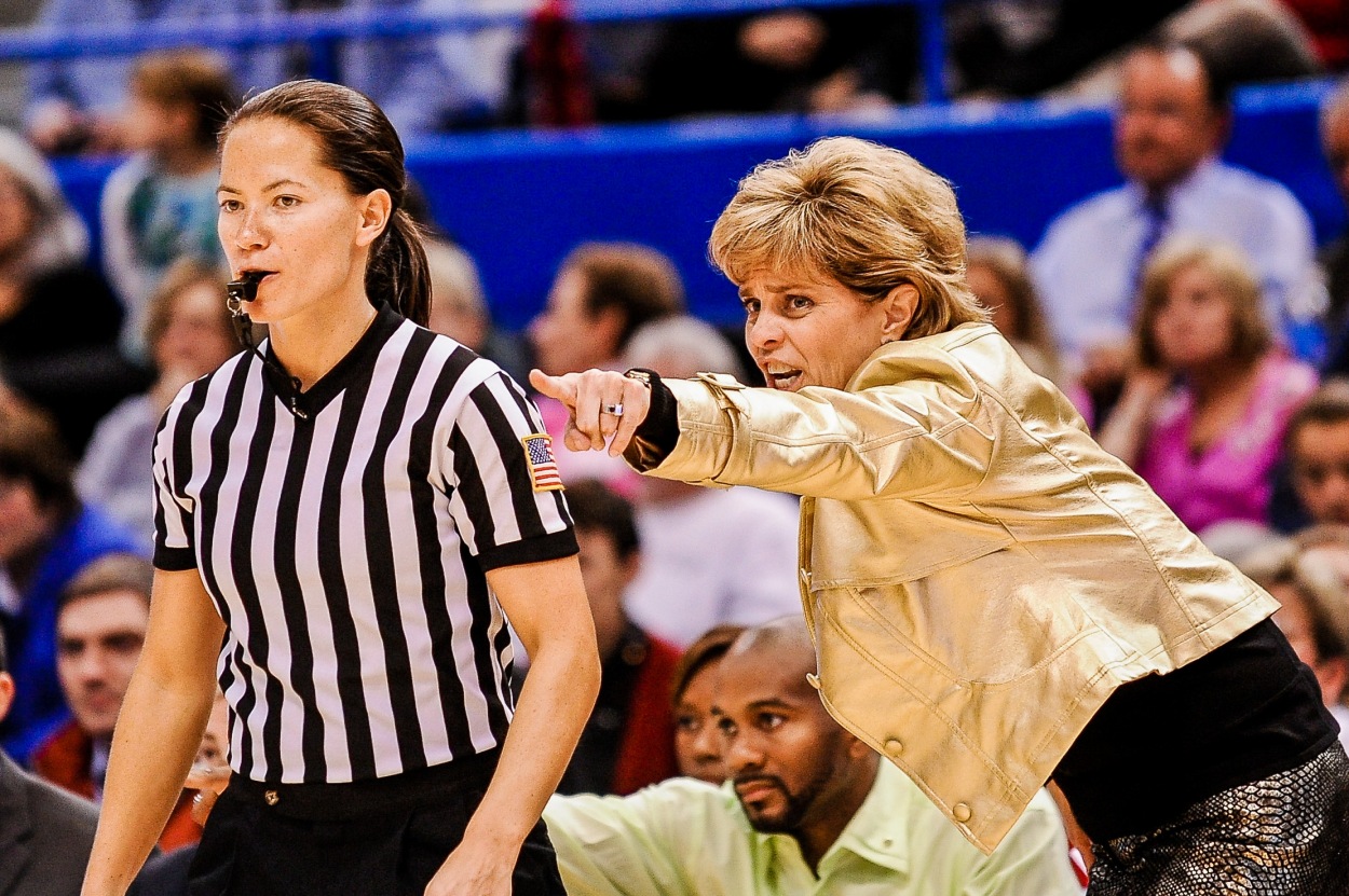 Sports_1012.jpg Sports Photography #1,basketball,baylor,bears,big east,cs,clarus studios,clarus studios inc,college,connecticut,huskies,ncaa,national collegiate athletic association,no. 1,sports,state,top 25,women's,sports photography,women,www.clarusstudios.com,zcoach,