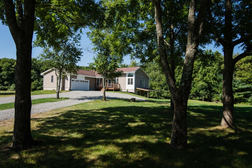 275_Newport_Rd_Sterling_0030.jpg Architectural/Real Estate Photography clarus studios,www.clarusstudios.com,