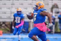 LIU-Post_at_New_Haven_Football_20151024_GB6_1313.jpg 10/24/2015 - New Haven vs LIU Post Chargers,Clarus Studios,DII,LIU Post,NCAA,New England,New Haven,New Haven Chargers,Ralph F. DellaCamera Stadium,UNH,University of New Haven,football,