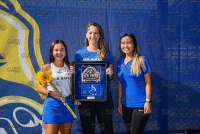 NewHavenWTen_SeniorDay_20211015_CS2_8653.jpg 10/15/2021 - New Haven Women's Tennis vs Saint Michaels - Senior Day 