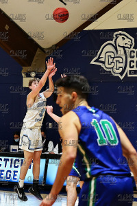 ConnCollege_MBBALL_20211123__0359.jpg 11/23/2021 - Conn College Men's Basketball vs Salve Regina 