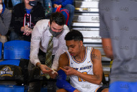 NewHavenMBB_vs_Lemoyne_20220205_CS1_2989.jpg 02/05/2022 - New Haven Mens Basketball vs LeMoyne Clarus Studios,DII,Dolphins,Le Moyne,Mens basketball,Mens bball,NCAA Chargers,NE10,New England,New Haven,New Haven Chargers,Northeast10,UNH,University of New Haven,basketball,bball,