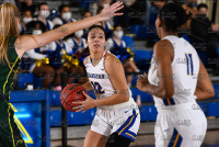 NewHavenWBB_vs_Lemoyne_20220205_CS1_2635.jpg 02/05/2022 - New Haven Womens Basketball vs LeMoyne Clarus Studios,DII,Dolphins,Le Moyne,NCAA Chargers,NE10,New England,New Haven,New Haven Chargers,Northeast10,UNH,University of New Haven,basketball,bball,womens basketball,womens bball,