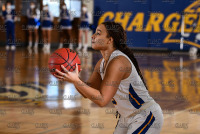 NewHavenWBB_vs_Lemoyne_20220205_CS1_2636.jpg 02/05/2022 - New Haven Womens Basketball vs LeMoyne Clarus Studios,DII,Dolphins,Le Moyne,NCAA Chargers,NE10,New England,New Haven,New Haven Chargers,Northeast10,UNH,University of New Haven,basketball,bball,womens basketball,womens bball,