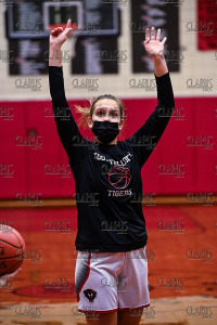 TMHS_GirlsBBall_20220210_CS3_7740.jpg 02/10/2022 - TMHS Girls Basketball - Senior Day 