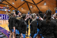 Amherst_vs_Tufts_NCAADIII3rdRound_20220311_CM3_0835.jpg 03/11/2022 - Amherst vs Tufts Womens Basketball - NCAA DIII Third Round Amherst,Amherst Mammoths,Clarus Studios,DIII,Jumbos,LeFrak Gymnasium,Massachusetts,NESCAC,New England,Tufts,Tufts Jumbos,