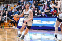 Amherst_vs_Tufts_NCAADIII3rdRound_20220311_CM4_0048.jpg 03/11/2022 - Amherst vs Tufts Womens Basketball - NCAA DIII Third Round Amherst,Amherst Mammoths,Clarus Studios,DIII,Jumbos,LeFrak Gymnasium,Massachusetts,NESCAC,New England,Tufts,Tufts Jumbos,