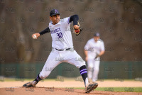 AmherstBaseball_vs_Hamilton_20220408_CM4_4835.jpg 04/08/2022 - Amherst Baseball vs Hamilton 