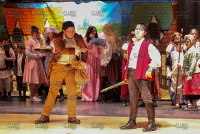 Beauty_and_Beast_0029.jpg 03/27/2022 - TMHS Beauty and the Beast 