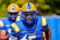 UNewHavenFootball_vs_SCSU_20220910_CS1_2500.jpg 09/10/2022 - New Haven Football vs SCSU Charge On,Chargers,Clarus Multimedia,Clarus Studios,D2,DII,Get Charged Up,NCAA,NE10,New England,New Haven,New Haven Chargers,Northeast 10,