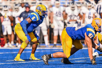 UNewHavenFootball_vs_SCSU_20220910_CM4_7625.jpg 09/10/2022 - New Haven Football vs SCSU Charge On,Chargers,Clarus Multimedia,Clarus Studios,D2,DII,Get Charged Up,NCAA,NE10,New England,New Haven,New Haven Chargers,Northeast 10,