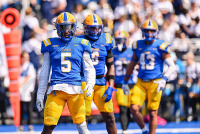 NewHavenFBall_vs_AIC_20220917_CM4_2972.jpg 09/17/2022 - New Haven Football vs AIC AIC,Charge On,Chargers,Clarus Multimedia,Clarus Studios,D2,DII,Get Charged Up,NCAA,NE10,New England,New Haven,New Haven Chargers,Northeast 10,