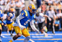 NewHavenFBall_vs_AIC_20220917_CM4_2979.jpg 09/17/2022 - New Haven Football vs AIC AIC,Charge On,Chargers,Clarus Multimedia,Clarus Studios,D2,DII,Get Charged Up,NCAA,NE10,New England,New Haven,New Haven Chargers,Northeast 10,