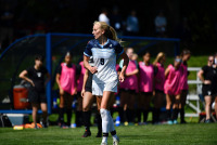 220917_orazzi_conn_w_soccer_0018.jpg 09/17/2022 - Conn College Womens Soccer vs Bowdoin Clarus Multimedia Group,Mike Orazzi,NESCAC,Soccer,www.clarusmultimedia.com,