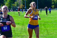 220924_cross_country_9412.jpg 09/24/2022 - New Haven Cross Country Mike Orazzi,www.mikeorazzi.com,Â©Mike Orazzi,