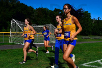 220924_cross_country_9070.jpg 09/24/2022 - New Haven Cross Country Mike Orazzi,www.mikeorazzi.com,Â©Mike Orazzi,