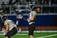 QVPFBall_vs_ThamesRiver20221123_CM4_1046.jpg 11/23/2022 - Quinebaug Valley Pride Football vs Thames River 