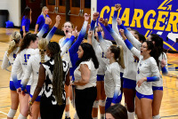 230921_orazzi_volleyball_5541.jpg 09/21/2023 - New Haven Volleyball @mikeorazzi,Â©Mike Orazzi,