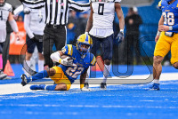 NewHavenFB_vs_StAnselm_20231014_CM0_8171.jpg 10/14/2023 - New Haven Football vs St Anselm Charge On,Chargers,Clarus Multimedia,Clarus Studios,D2,DII,Get Charged Up,NCAA,NE10,New England,New Haven,New Haven Chargers,Northeast 10,Saint Anselm,