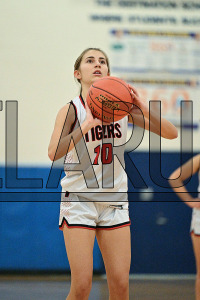 TMHS_GBBall_vs_Plainfield_20231227_CM0_3443.jpg 12/27/2023 - TMHS Girls Basketball vs Parish Hill 
