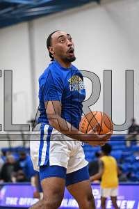 NewHavenMBB_vs_StAnselm_20240113_CM0_1164.jpg 01/13/2024 - New Haven Mens Basketball vs Saint Anselm Charge On,Chargers,Clarus Multimedia,Clarus Studios,D2,DII,Get Charged Up,NCAA,NE10,New England,New Haven,New Haven Chargers,Northeast 10,