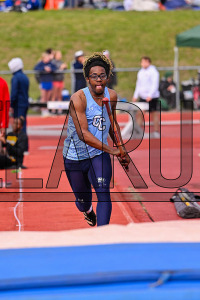 SilfenInviteTrack_20240413_CM0_6940.jpg 04/13/2024 - Conn College Silfen Invite 