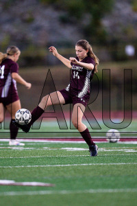 TMHS-Killingly_GSOC_20240930_CM9_5027.jpg 09/30/2024 - TMHS-Killingly Girls Soccer vs Plainfield 