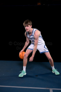 ConnCollege_WinterMediaDay_20241027_CM9_1475.jpg 10/27/2024 - Conn College Winter Media Day 