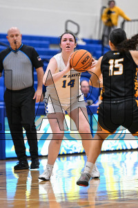 NewHavenWBB_vs_Adelphi_20250102_CM9_0034.jpg 01/02/2025 - New Haven Womens Basketball vs Adelphi Adelphi Panthers,Charge On,Chargers,Clarus Multimedia,Clarus Studios,D2,DII,Get Charged Up,NCAA,NE10,New England,New Haven,New Haven Chargers,Northeast 10,