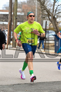 HMF_OPutnam_20250309_CM9_2483.jpg 03/09/2025 - HMF O'Putnam 5k,Clarus Multimedia,Clarus Studios,Connecticut,Courthouse Bar and Grille,HMF Events,Hartford Marathon Foundation,New England,Putnam,