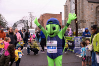 HMFEvents_Middletown10k5k_20250406_CM0_5673.jpg 04/06/2025 - HMF Middletown 10k 5k Big East,Clarus Multimedia,Clarus Studios,D1,DI,Huskies,NCAA,New England,Tennis,UConn,UConn Huskies,Womens Tennis,